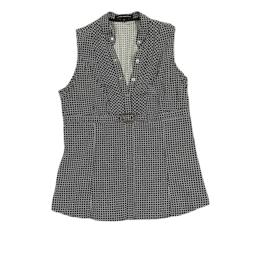 Express Design Studio Black & White Sleeveless Top With Buckle